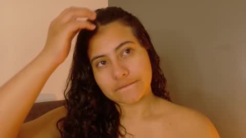 EVA DAEMON  online show from 6, 10, 2025