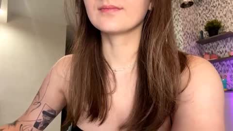 Eva  online show from 20, 10, 2025