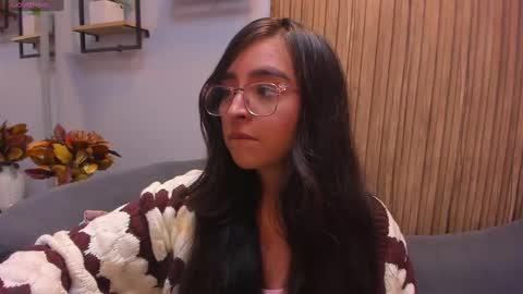 Angelinne online show from 19, 1, 2025