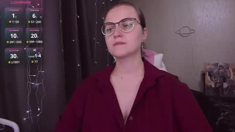 Snapshot of eva_orchid chatting on 12, 10, 2025 Eva online show from 12, 10, 2025