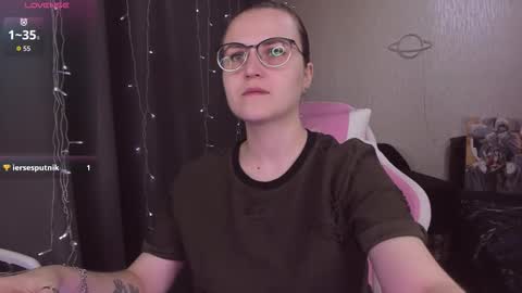 Snapshot of eva_orchid chatting on 22, 10, 2025 Eva online show from 22, 10, 2025