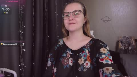 Snapshot of eva_orchid chatting on 13, 11, 2025 Eva online show from 13, 11, 2025