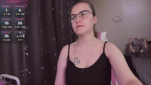 Snapshot of eva_orchid chatting on 14, 11, 2025 Eva online show from 14, 11, 2025