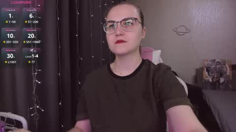 Snapshot of eva_orchid chatting on 20, 11, 2025 Eva online show from 20, 11, 2025