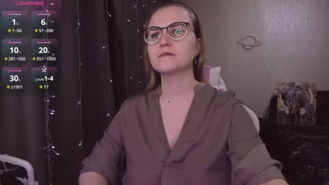 Snapshot of eva_orchid chatting on 5, 12, 2025 Eva online show from 5, 12, 2025