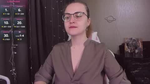 Snapshot of eva_orchid chatting on 16, 12, 2025 Eva online show from 16, 12, 2025