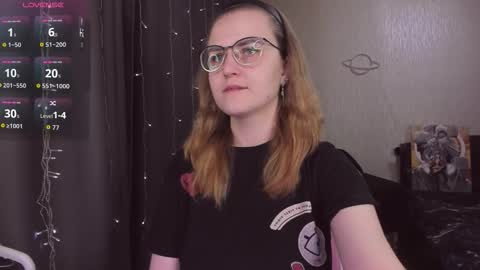 Snapshot of eva_orchid chatting on 18, 12, 2025 Eva online show from 18, 12, 2025