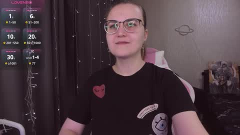 Snapshot of eva_orchid chatting on 19, 12, 2025 Eva online show from 19, 12, 2025