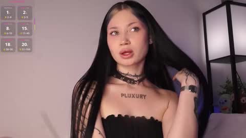 Snapshot of eva_pixie chatting on 30, 9, 2025 Eva online show from 30, 9, 2025