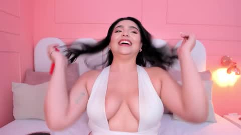 eva_saintt online show from 4, 12, 2025