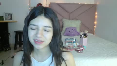 Eva Sin online show from 12, 4, 2026