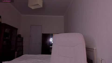 Fansly -  - use this referral link to support me  online show from 17, 3, 2026