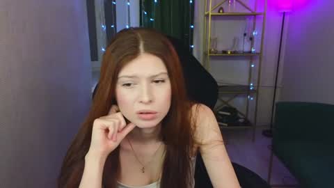 Hi Im Eva new here online show from 15, 1, 2025