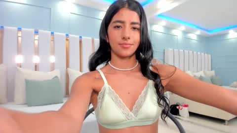 Eva online show from 17, 10, 2025