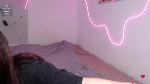 eva and tommie online show from 23, 12, 2024