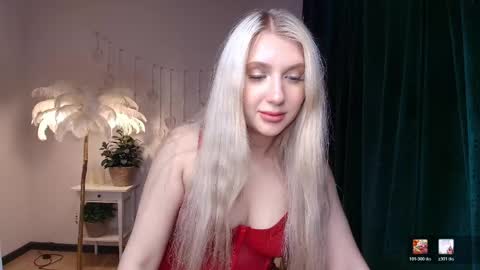 Snapshot of evacadooo chatting on 29, 5, 2026 Eva online show from 29, 5, 2026