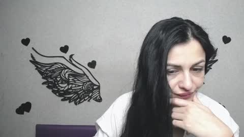 Snapshot of evaclarkk chatting on 7, 5, 2026 EvaClarkk online show from 7, 5, 2026