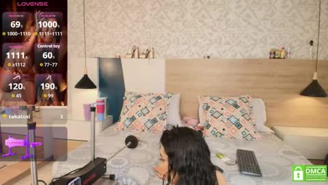 Evadne online show from 1, 10, 2025