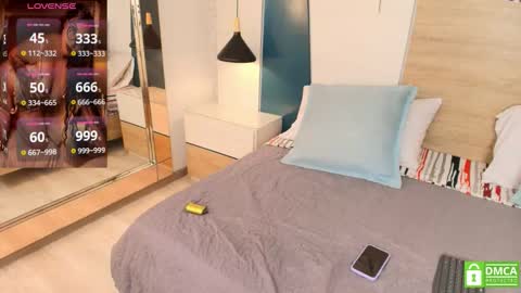 Evadne online show from 15, 10, 2025