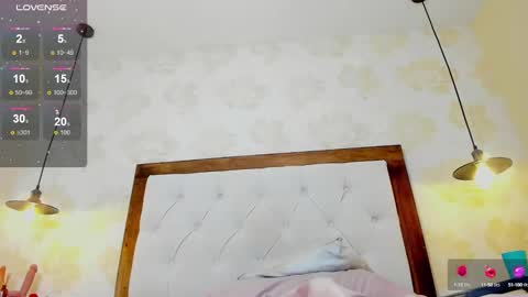 E V A  online show from 17, 2, 2025