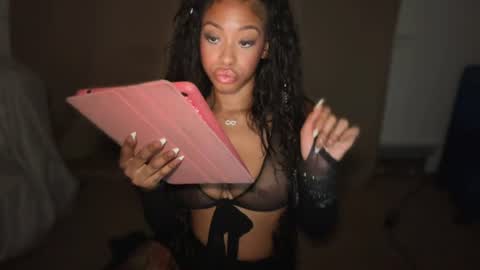 Snapshot of evajonez chatting on 25, 6, 2026 Eva online show from 25, 6, 2026