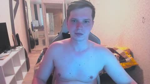 Snapshot of evan_boomer chatting on 5, 6, 2026 evan_boomer online show from 5, 6, 2026