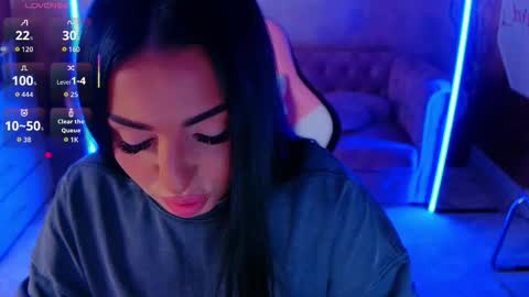 Eva online show from 23, 10, 2025