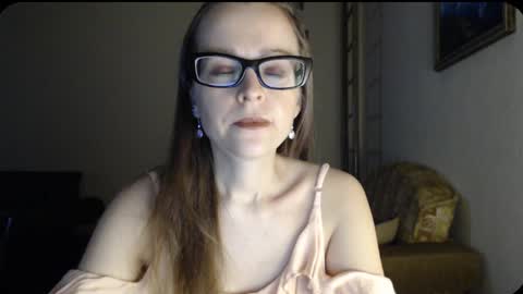 Snapshot of evangeline06 chatting on 29, 1, 2025 YourMistress online show from 29, 1, 2025