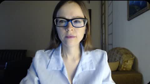 Snapshot of evangeline06 chatting on 6, 2, 2025 YourMistress online show from 6, 2, 2025