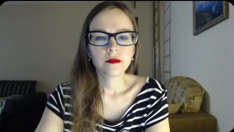 Snapshot of evangeline06 chatting on 18, 2, 2025 YourMistress online show from 18, 2, 2025