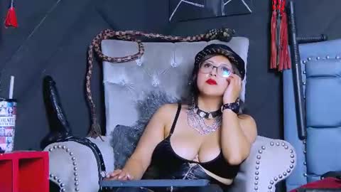 Snapshot of evangeline_17 chatting on 25, 6, 2026 Miss Evangeline online show from 25, 6, 2026