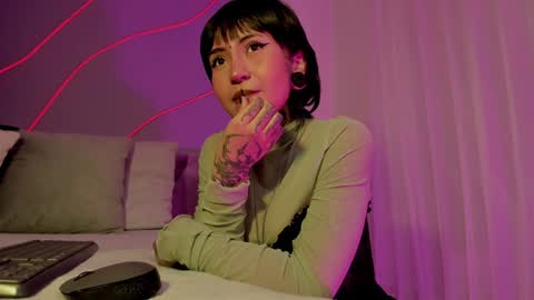 Snapshot of evangeline_bell chatting on 27, 12, 2024 Eva online show from 27, 12, 2024