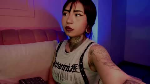 Snapshot of evangeline_bell chatting on 11, 2, 2025 Eva online show from 11, 2, 2025
