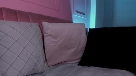 Snapshot of evangeline_bell chatting on 28, 2, 2025 Eva online show from 28, 2, 2025