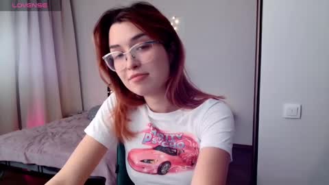 Snapshot of evangeline_lawrence chatting on 14, 12, 2024 Annice online show from 14, 12, 2024