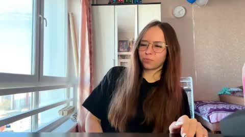 Snapshot of evangelinestiles chatting on 22, 3, 2026 Mia online show from 22, 3, 2026