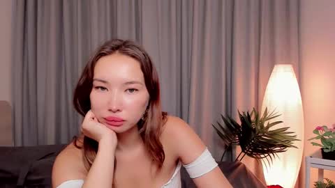 evanonsense online show from 3, 3, 2025