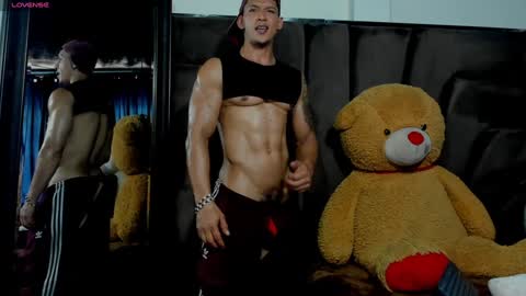   online show from 19, 12, 2024