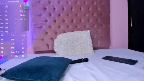 Eva Olimpo online show from 24, 2, 2025