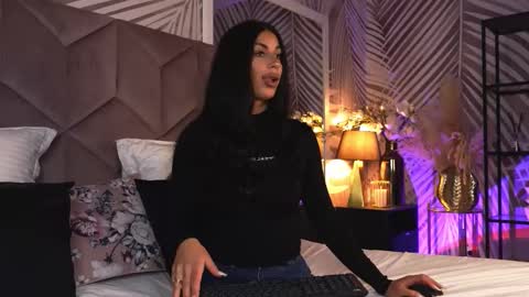 EvaRhea online show from 30, 3, 2026