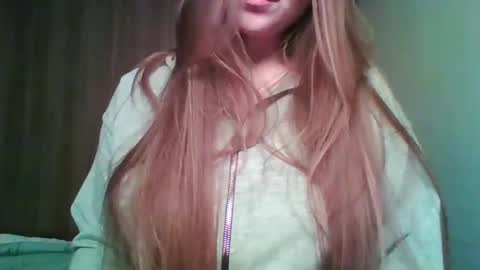 evasapples2026 online show from 20, 4, 2026