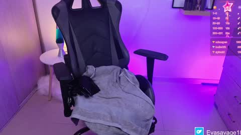 EVA SAVAGEIm recovering from surgery. Ill see you in a couple of weeks. online show from 20, 1, 2025