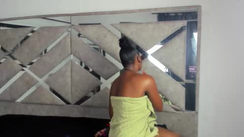 Eva And Emmanuel online show from 14, 10, 2025