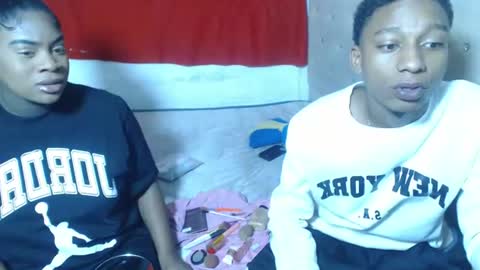 Snapshot of evaxemma chatting on 21, 6, 2026 Eva And Emmanuel online show from 21, 6, 2026