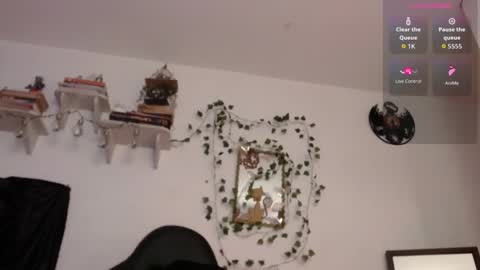 Eve Blue  friends. IG eve blue77 TW EveBlue 1 OF eveblue7 online show from 30, 11, 2025