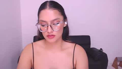 Eve Rox18 online show from 2, 12, 2024