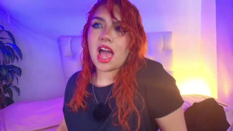Snapshot of eve_soler chatting on 22, 4, 2026 Martina Soler online show from 22, 4, 2026