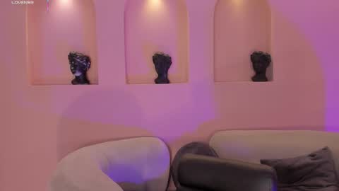 Snapshot of evebenson chatting on 10, 10, 2025 Eve online show from 10, 10, 2025