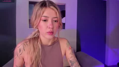 Snapshot of evebenson chatting on 2, 11, 2025 Eve online show from 2, 11, 2025