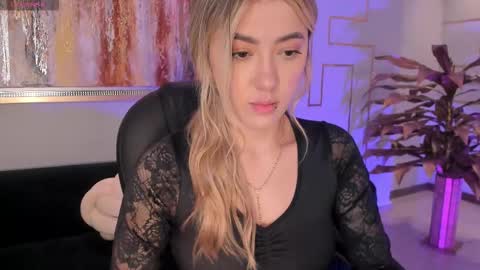 Snapshot of evebenson chatting on 6, 11, 2025 Eve online show from 6, 11, 2025